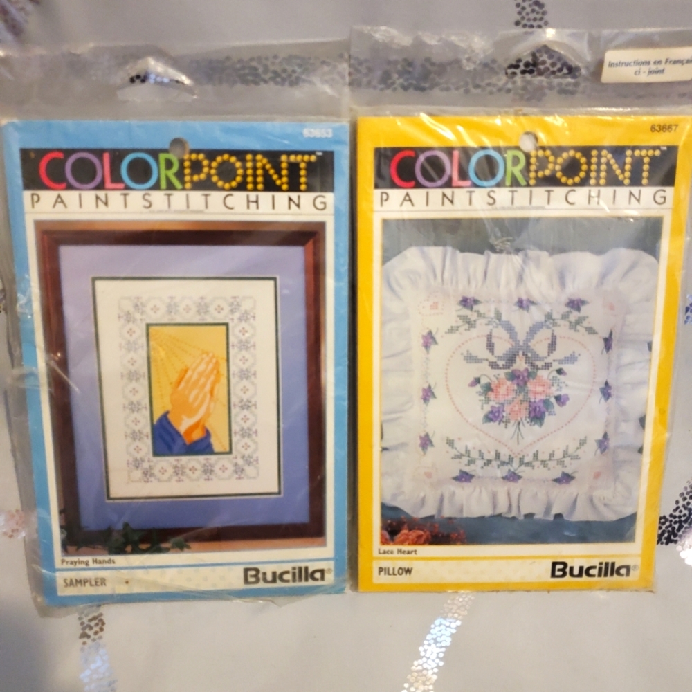 Needle Craft Kits. By Bucilla. Fabric painting Praying Hands, Pillow, New